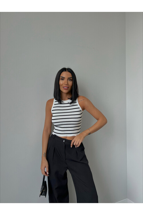 Bisiklet Yaka Çizgili Crop Atlet