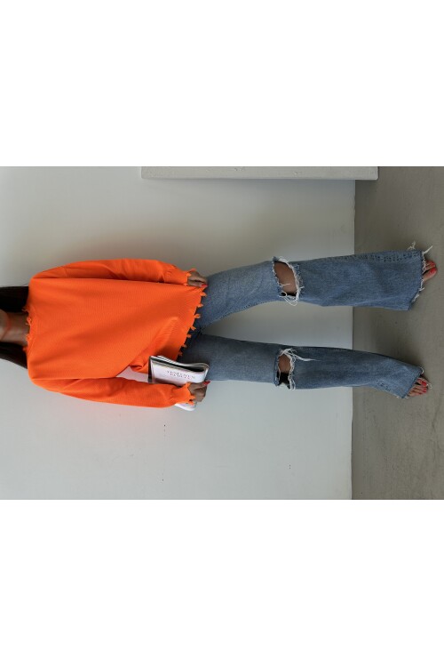 Crew Neck Ripped Detailed Sweater