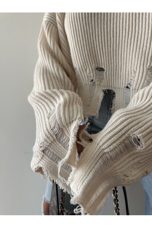Crew Neck Ripped Knitwear Sweater