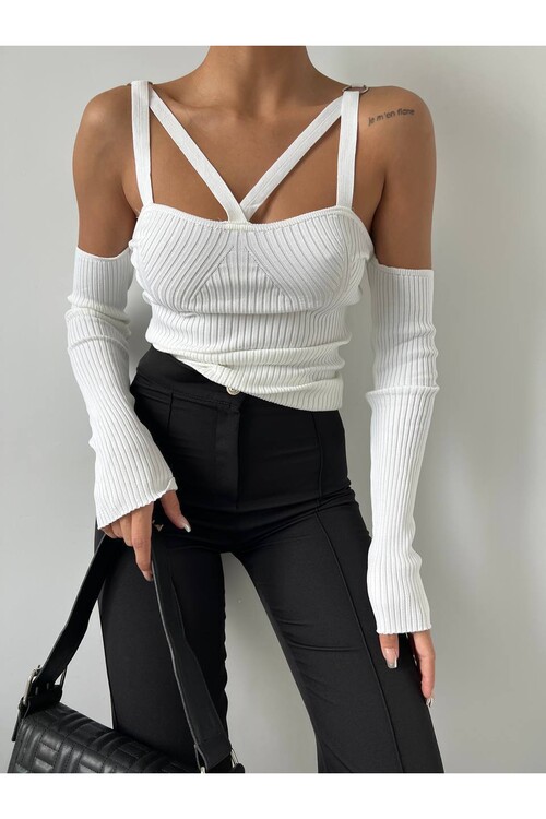 Трикотажная блуза с перекрестными ремешками