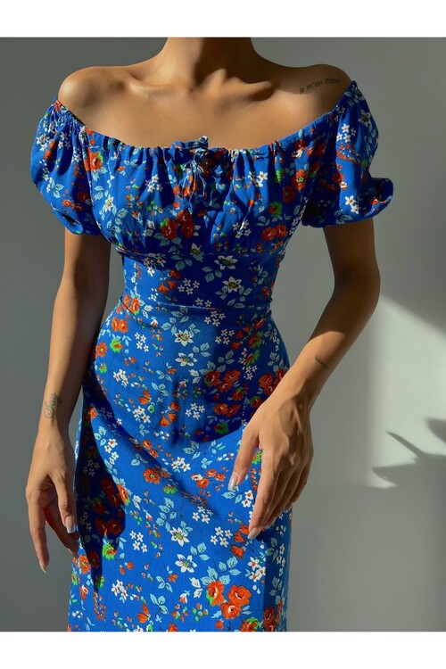 Платье из вискозы с цветочным принтом