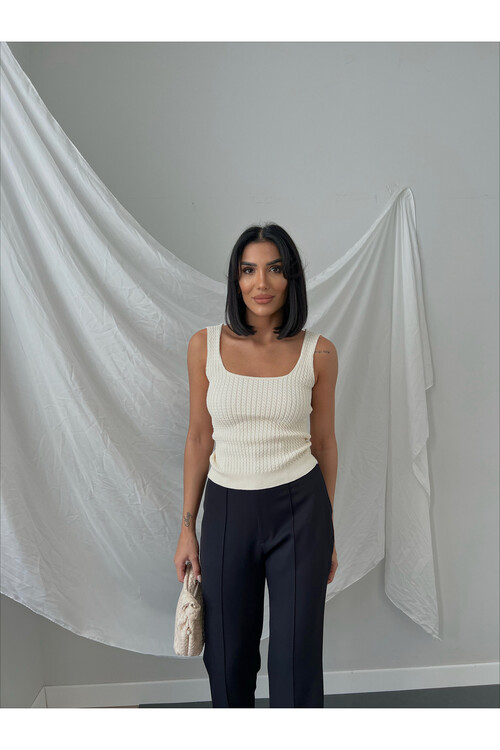 الياقة المربعة حزام سميك تريكو القميص