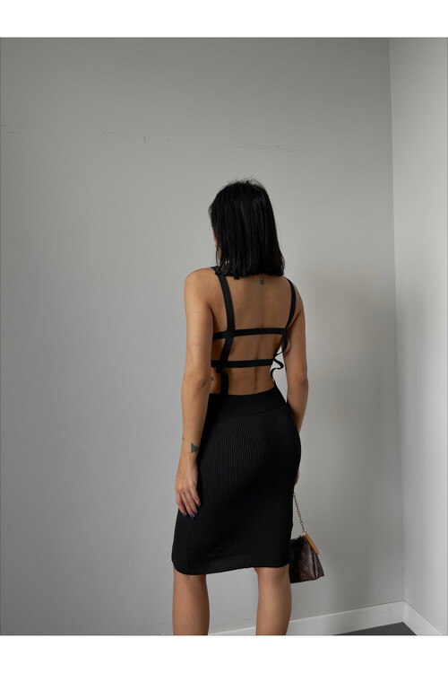 Back Detailed Crew Neck Knitwear Dress