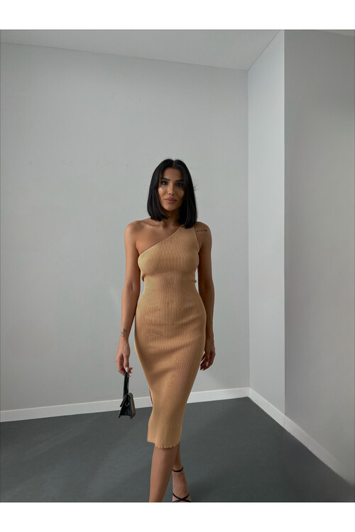 Tek Askılı Kuşaklı Triko Elbise