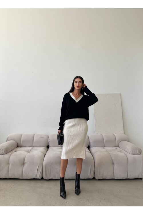 Юбка с длинным рукавом и V-образным вырезом Трикотажный комплект