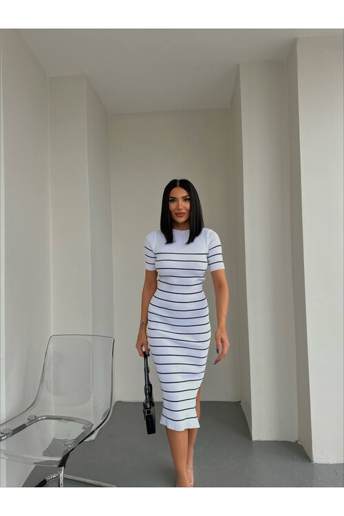 Slit Detailed Short Sleeve Striped Dress