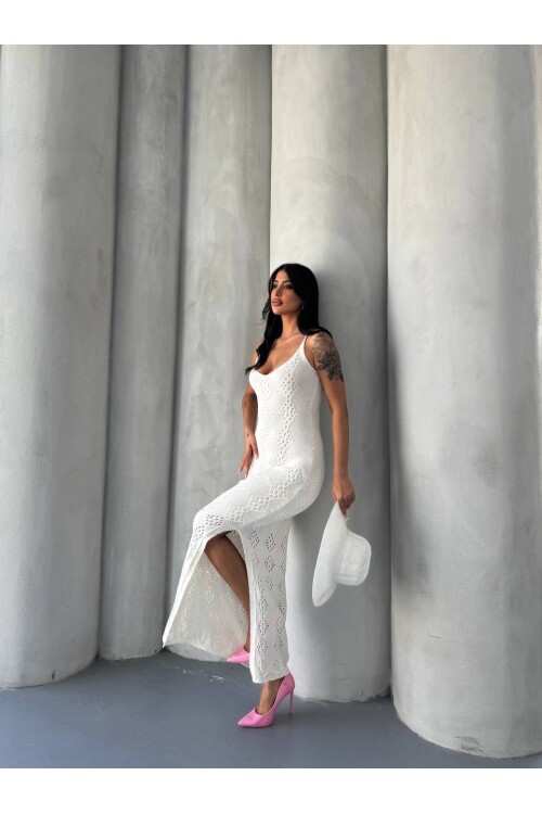 Kadın Beyaz Askılı Triko Elbise