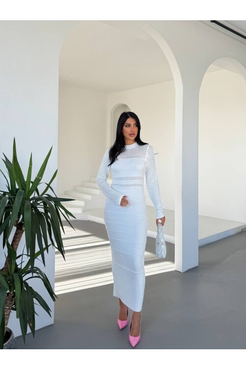 Kadın Beyaz Örme Şerit Detaylı Triko Elbise