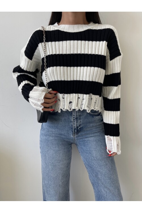 Yırtık Detay Şeritli Triko Kazak