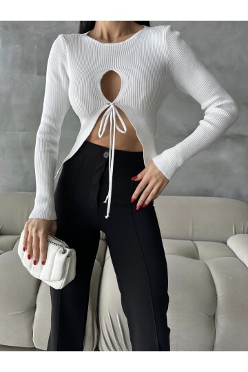 Tie Front Knitwear Crop